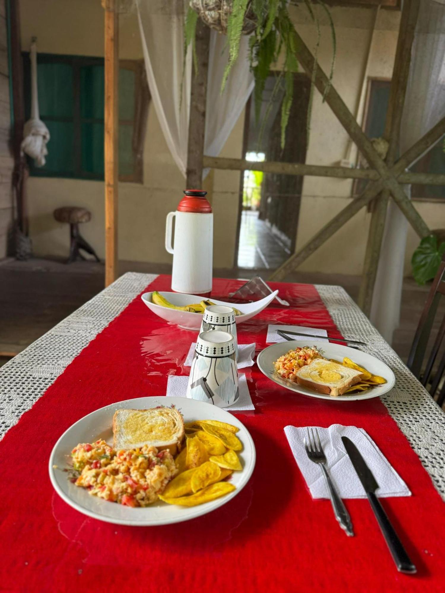 Puerto Nariño Maiku Amazonas酒店 外观 照片
