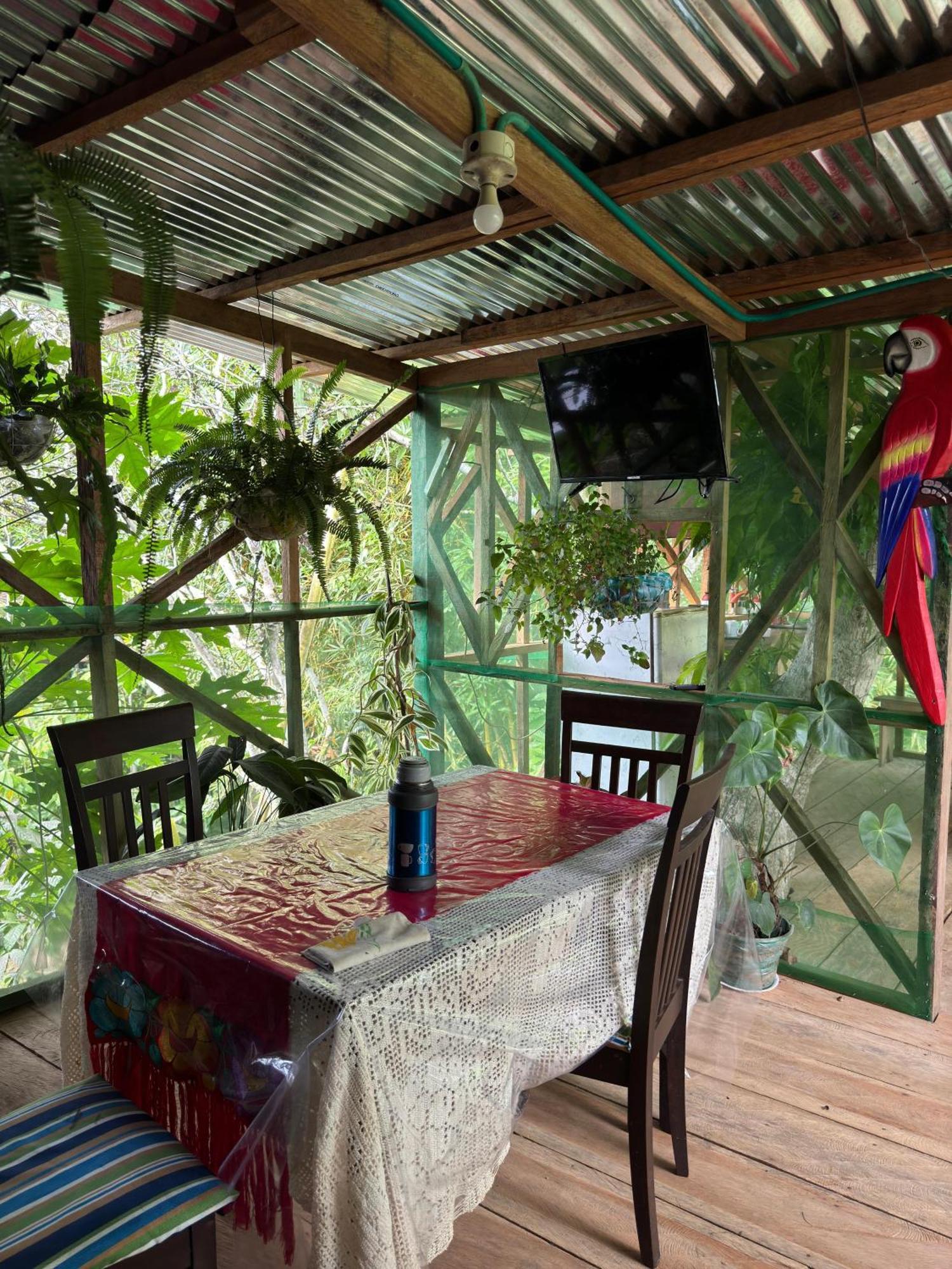 Puerto Nariño Maiku Amazonas酒店 外观 照片